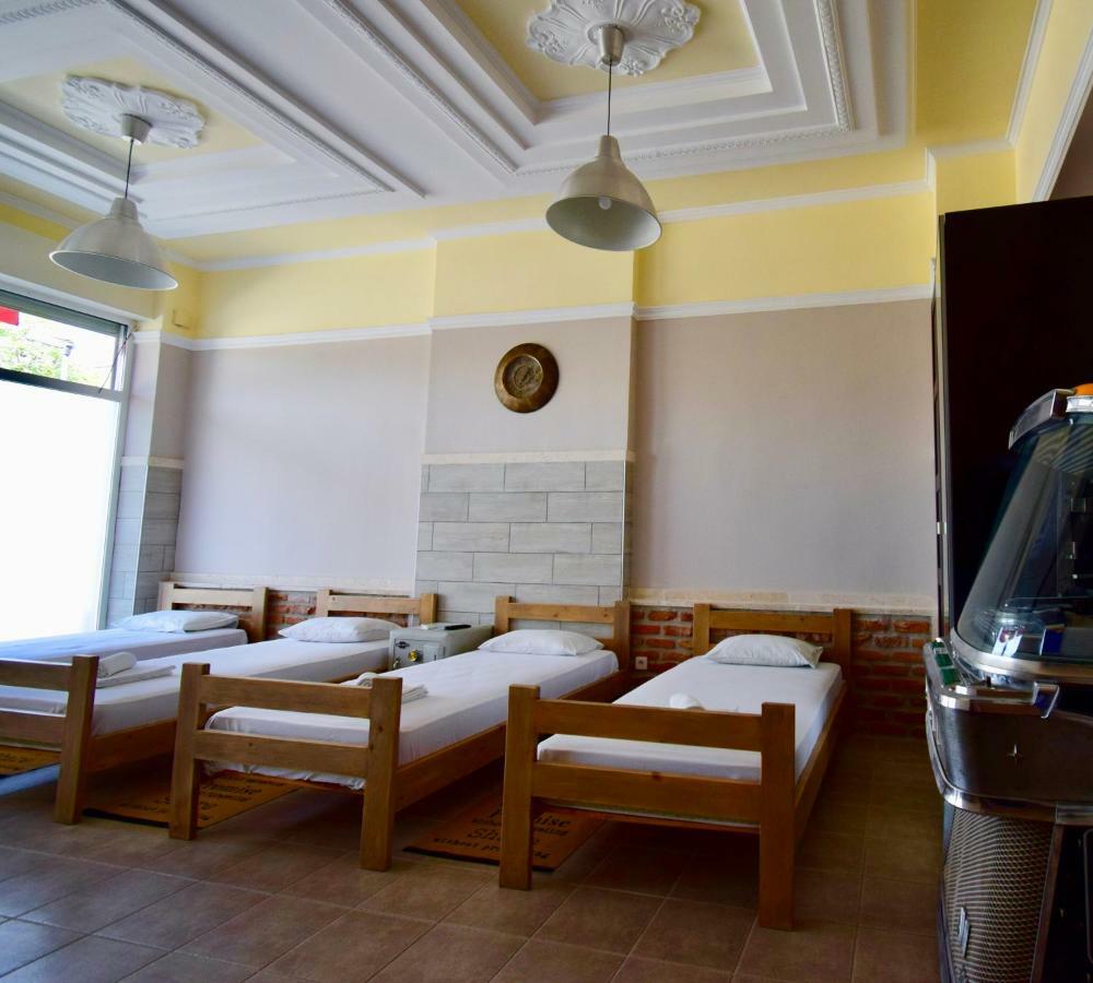 Comfort Room Салоники Экстерьер фото