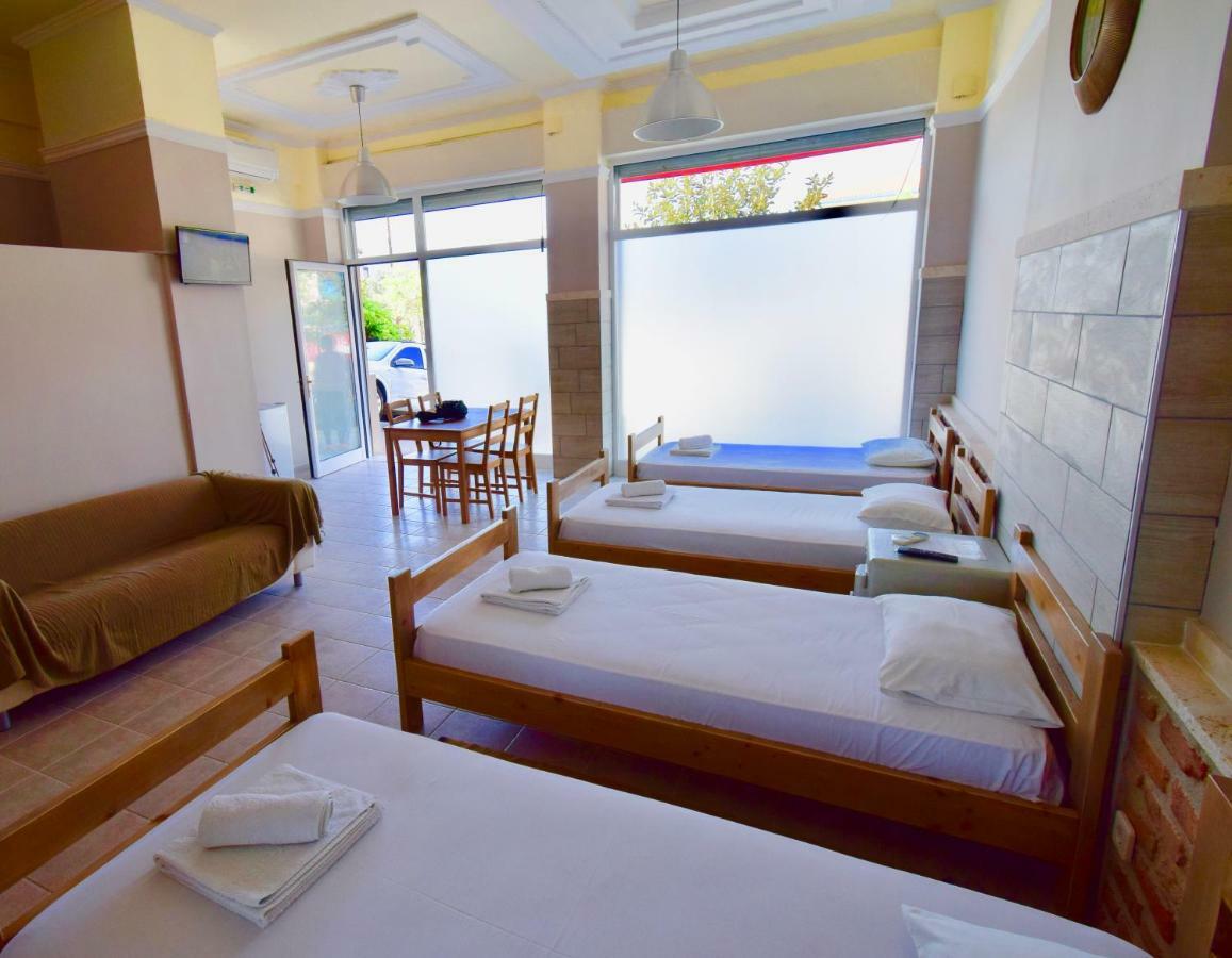 Comfort Room Салоники Экстерьер фото