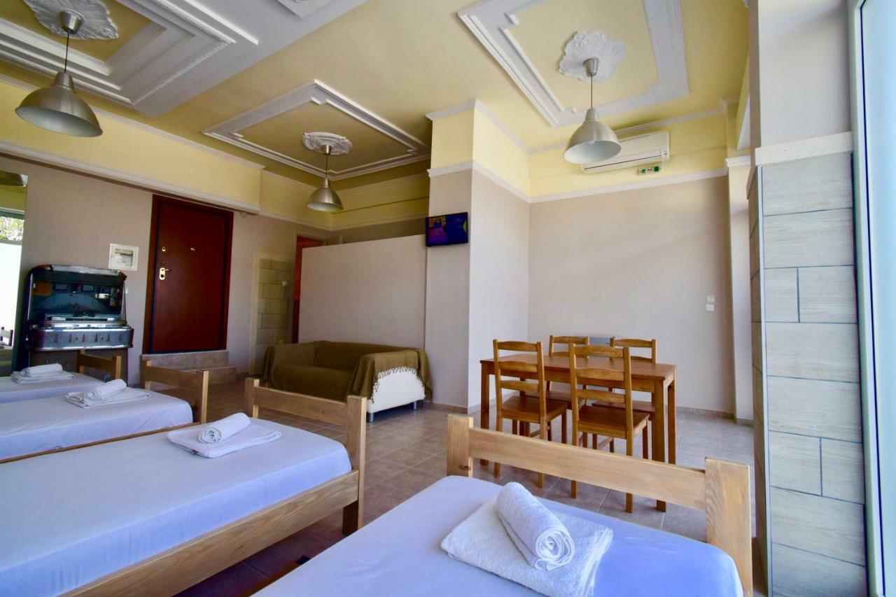 Comfort Room Салоники Экстерьер фото
